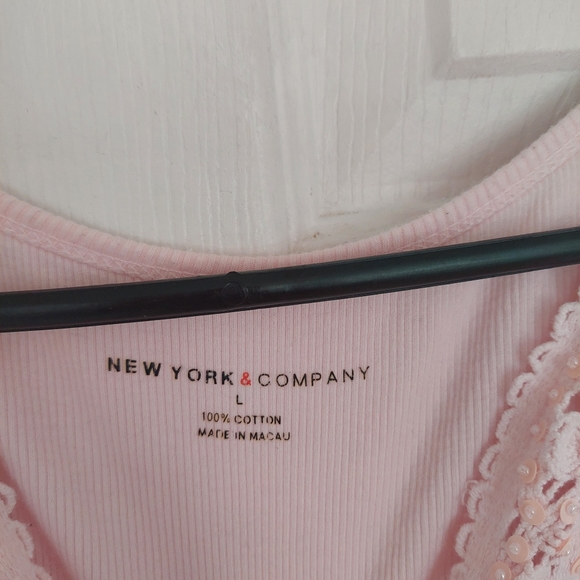 V-Neck Embroidered, Beaded and Sequined Ribbed Sleeveless Tank Top Pink - Picture 8 of 8